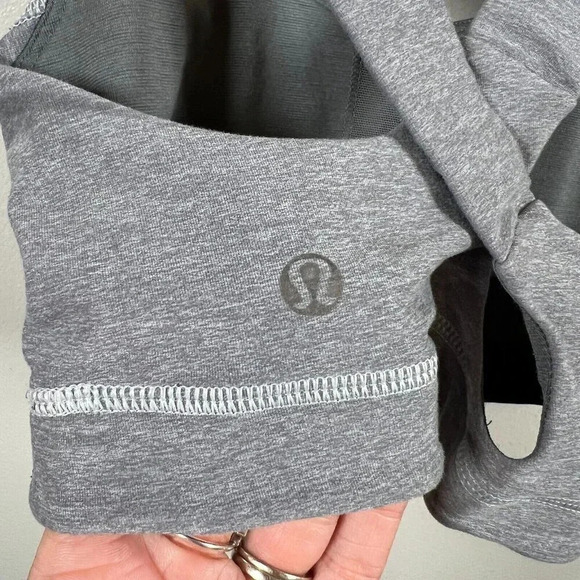 Lululemon All Sport Bra Size 2? Gray Athletic Active Workout Yoga Criss Cross - Picture 3 of 5